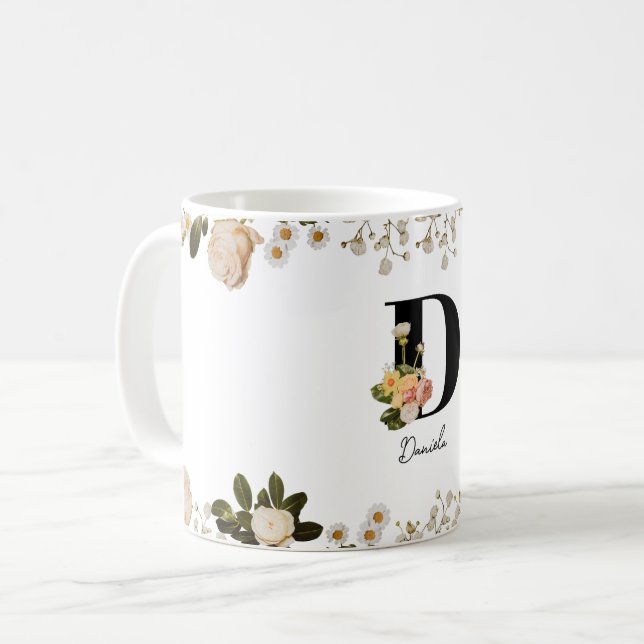 Monograma Floral Pastel 'D' Primeira Caneca (Frente Esquerda)