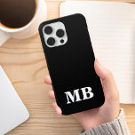 Monograma inicial mínimo moderno preto<br><div class="desc">Capa de telefone do Monograma Inicial Moderno Minimalista Negro. Crie sua própria capas de iphone personalizada com o nome inicial personalizado.</div>