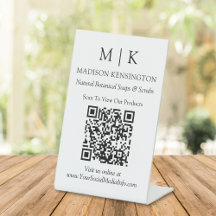 Monograma mínimo ou Adicionar logotipo Código QR c