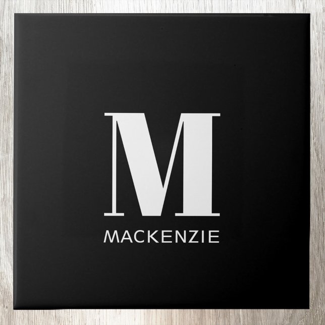 Monograma Nome inicial Simples Preto e Branco (Simple personalized monogram initial name black and white ceramic tile)