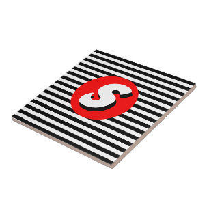 Monograma preto e branco S. das listras