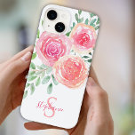 Monograma - Rosa Floral<br><div class="desc">Esta capas de iphone bonito é decorada com uma buquê de aquarela de rosas e folhagem em tons de rosa,  coral e verde. Facilmente personalizável com seu monograma e nome. Original Watercolor © Michele Davies.</div>