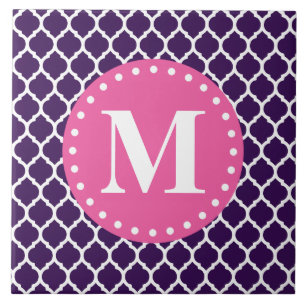 Monograma roxo cor-de-rosa de alcatiz marroquino