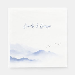 Montanhas azuis e guardanapos de casamento de aves