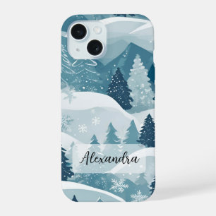 Montanhas com capas de neve com pinheiros e neve