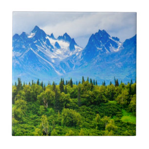 Montanhas majestosas de Alaska
