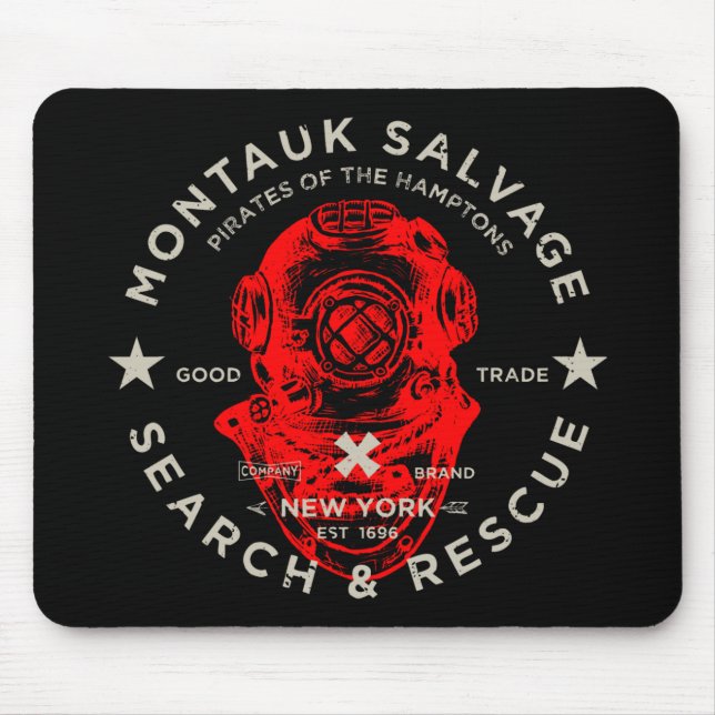 Montauk Salvage Co. Dive Helmet Mousepad (Frente)