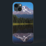 Monte Hood Refletido no lago<br><div class="desc">O pico com capas de neve do Monte Hood está refletido nas águas do Lago Trillium, em Oregon. Foto enviada por um leitor do País. A revista Country celebra a beleza impressionante, engajando pessoas, valores duradouros e estilo de vida espiritualmente gratificante do campo americano. Nossos entusiastas leitores contribuem com cerca...</div>