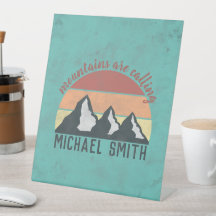 Montes de pastos de safra chamam monograma