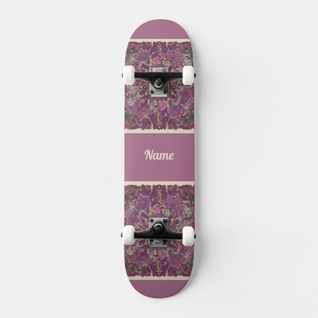 Moody Plum Floral Doodle Art Skateboard (Frente)