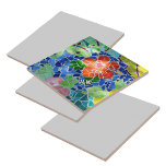 Mosaico Colorido Verde Koi e Flor Vermelho<br><div class="desc">Peixe koi verde nadando em água azul com flor vermelha brilhante num lago koi azulejo mosaico é um azulejo cerâmico decorativo Zen colorido. Personalizar com Iniciais e um Nome. Esta é uma das múltiplas designs de coordenação com a fotografia original de arte da JLW_PHOTOGRAPHY.</div>