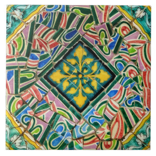 Mosaicos de Guell do parque