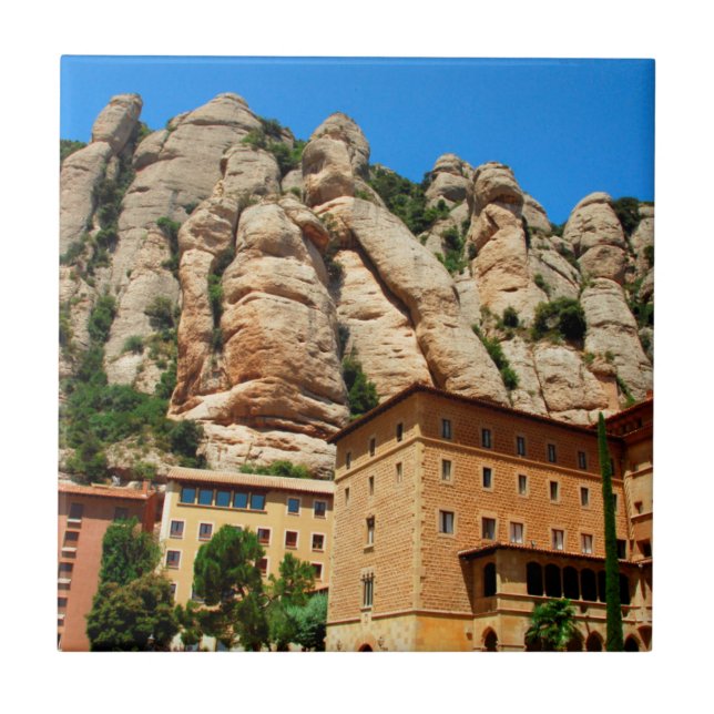 Mosteiro de Montserrat, Catalunha, Espanha (Frente)