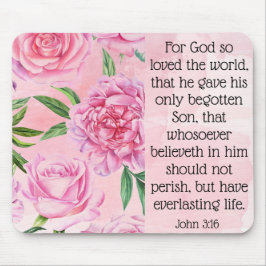 Mouse pad com script. John 3:16.