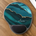 Mouse Pad De Gel Monograma Dourado de Geode Azul Aqua Azul<br><div class="desc">Teal Aqua Blue Green and Gold Foil Agate Geode Monograma Belo Roteiro Nome Mousepad (mouse pad). Isto faz o perfeito doce 16, 13, 15, 16, 18, 21rua, 30, 40, 50, 60, 70, 80, 90, 100 anos, casamento, chá de panela, aniversário, de volta à escola, chá de fraldas, graduação ou presente...</div>