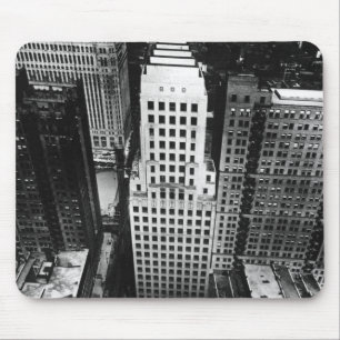 Mousepad 1960: Uma vista aérea de um arranha-céus de