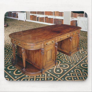 Mousepad 24: Mesa pelo júnior de Thomas Chippendale, 1805