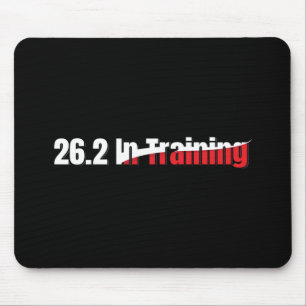 Mousepad 26.2 na formação da maratona artística em exercíci
