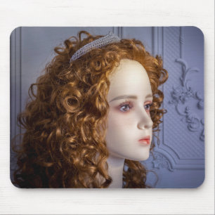 Mousepad 6271-Mannequin com Cabelo Vermelho e Diamond Tiara