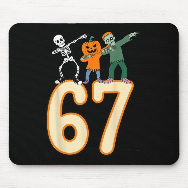Mousepad 67 Halloween Meme 6 7 Números Seis Sete Esqueleto  (Frente)