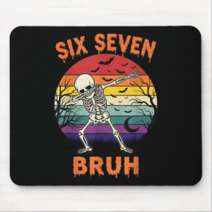 Mousepad 67 Meme de Halloween Seis Sete Números de Esquelet