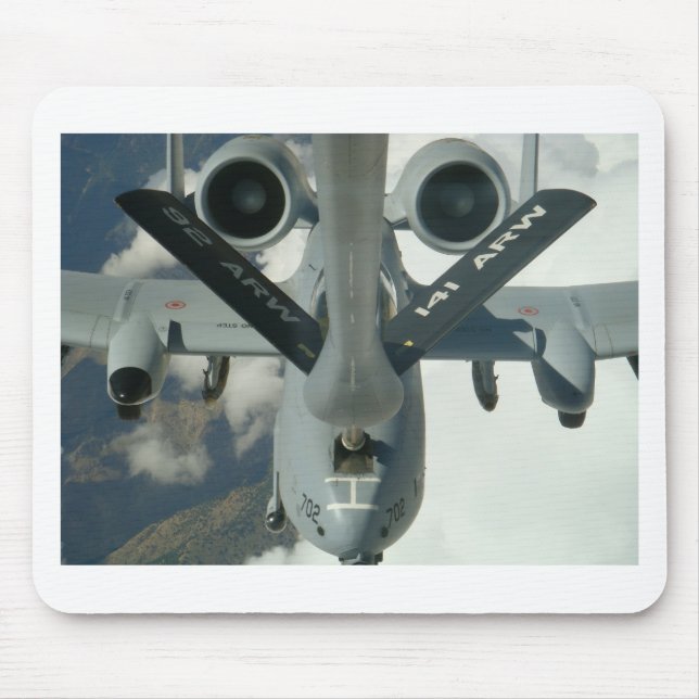 Mousepad A-10 que está sendo reabastecido por KC-135 (Frente)