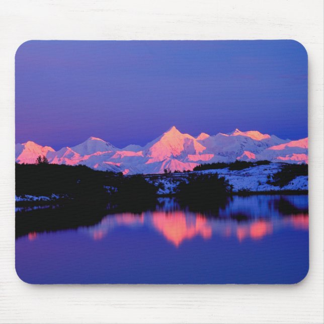 Mousepad A Cordilheira Alaskana é adjacente ao Mt. Denali, (Frente)