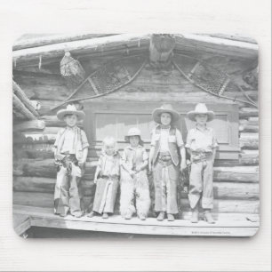 Mousepad A foto do rancho de gajo das crianças no vaqueiro