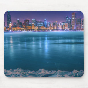 Mousepad A neve e o gelo abundam no lago Michiga no ártico