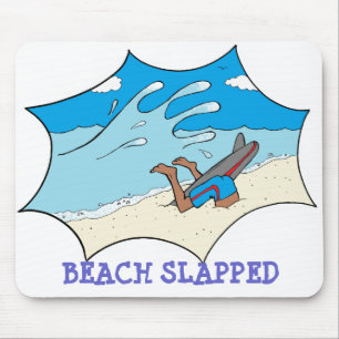 Mousepad A praia golpeou o surfista