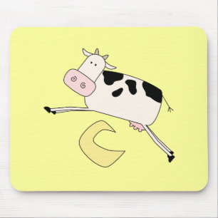 Mousepad A vaca salta sobre o camiseta e os presentes da