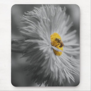 Mousepad Abelha Pequena Na Flor Feche O Bloco Branco Preto
