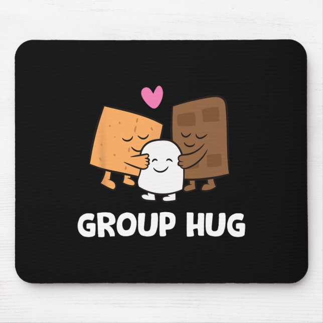 Mousepad Abrace de grupo engraçado de Smores de acampamento (Frente)