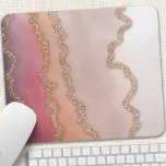 Mousepad Abstrato Rosa Púrpura e Dourada<br><div class="desc">Púrpura e Dourada do mouse Ombre abstrato e proteção da luz. Esta peça moderna de designer apresenta falso brilho contra um gradiente de aquarela de cor esbranquiçada.</div>