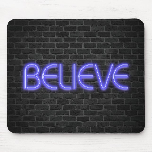 Mousepad Acredite texto em luzes de neon em tijolo (Frente)