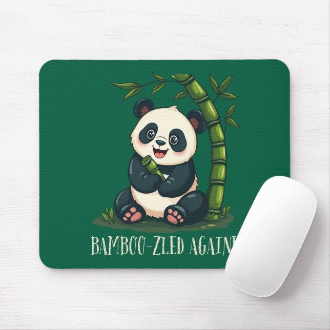 Mousepad Adorável Panda Hugging Bamboo - Cartoon Verde (Com mouse)