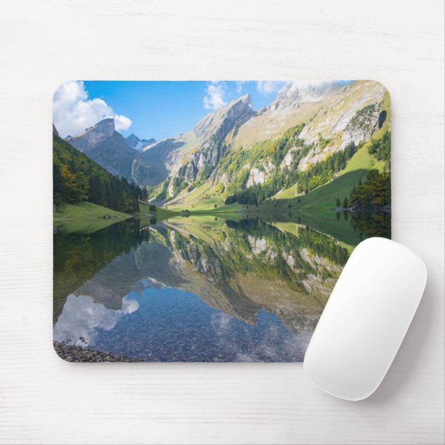 Mousepad Água | Suiça dos Alpes suíços no lago Seealpsee (Com mouse)