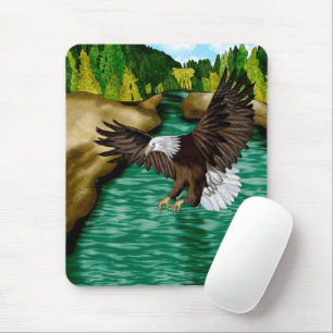 Mousepad Águia voando sobre o rio nas montanhas
