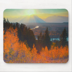 Mousepad Álamos Áureos Acima do Rio Snake ao Pôr do Sol