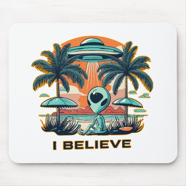 Mousepad alienígena com OVNI EU ACREDITO (Frente)