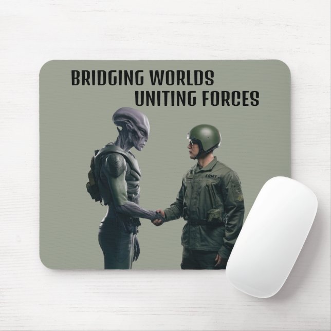 Mousepad Alienígena e soldado (Com mouse)