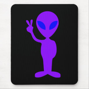 Mousepad Alienígena roxa