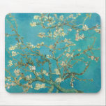 Mousepad Almond Blossom, 1890, por Vincent van Gogh<br><div class="desc">Almond Blossom,  1890,  por Vincent van Gogh. Flores eram especiais para van Gogh. Representavam despertar e esperança. Ele os apreciava esteticamente e achava alegria em pintar árvores floridas.</div>