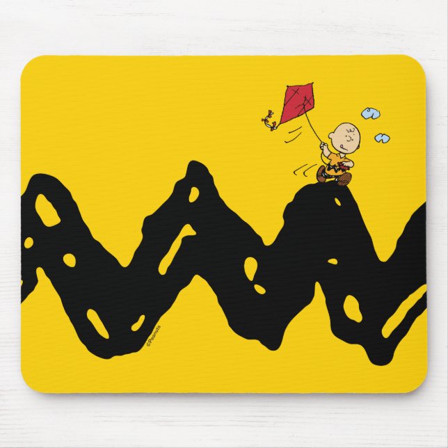 Mousepad Amendoins | Charlie Brown Flying Kite (Frente)