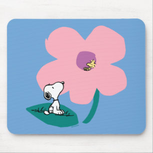 Mousepad Amendoins Ilustração da Flor Rosa-Rosa Natural