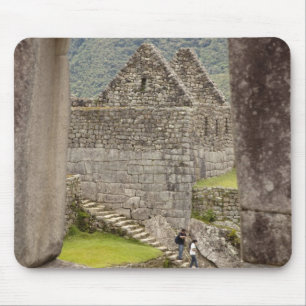 Mousepad América do Sul, Peru, Machu Picchu. Dois turistas