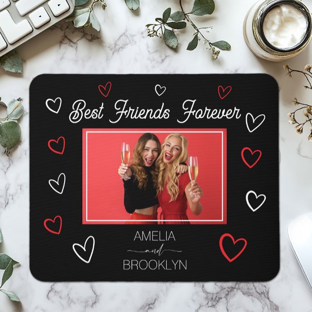 Mousepad Amigas Melhores Amigas para Sempre Corações Pretos (Photo Best Friends Forever Black and Red Hearts Mouse Pad)