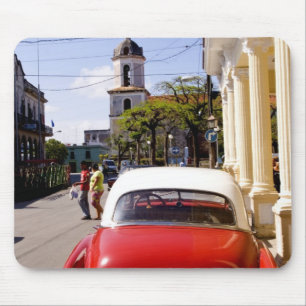 Mousepad Antigo carro americano clássico em Guanabacoa uma