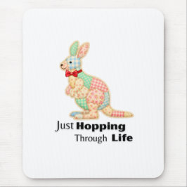Mousepad Apenas Saltando pela Vida Desenho de Canguru