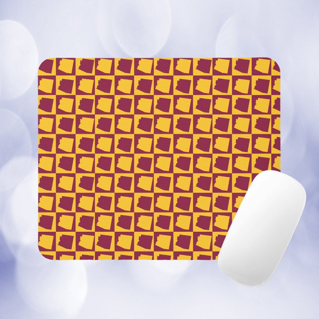Mousepad Arizona Checkered Maroon and Gold Pattern (A mousepad with a maroon and gold pattern featuring the US state of Arizona.)